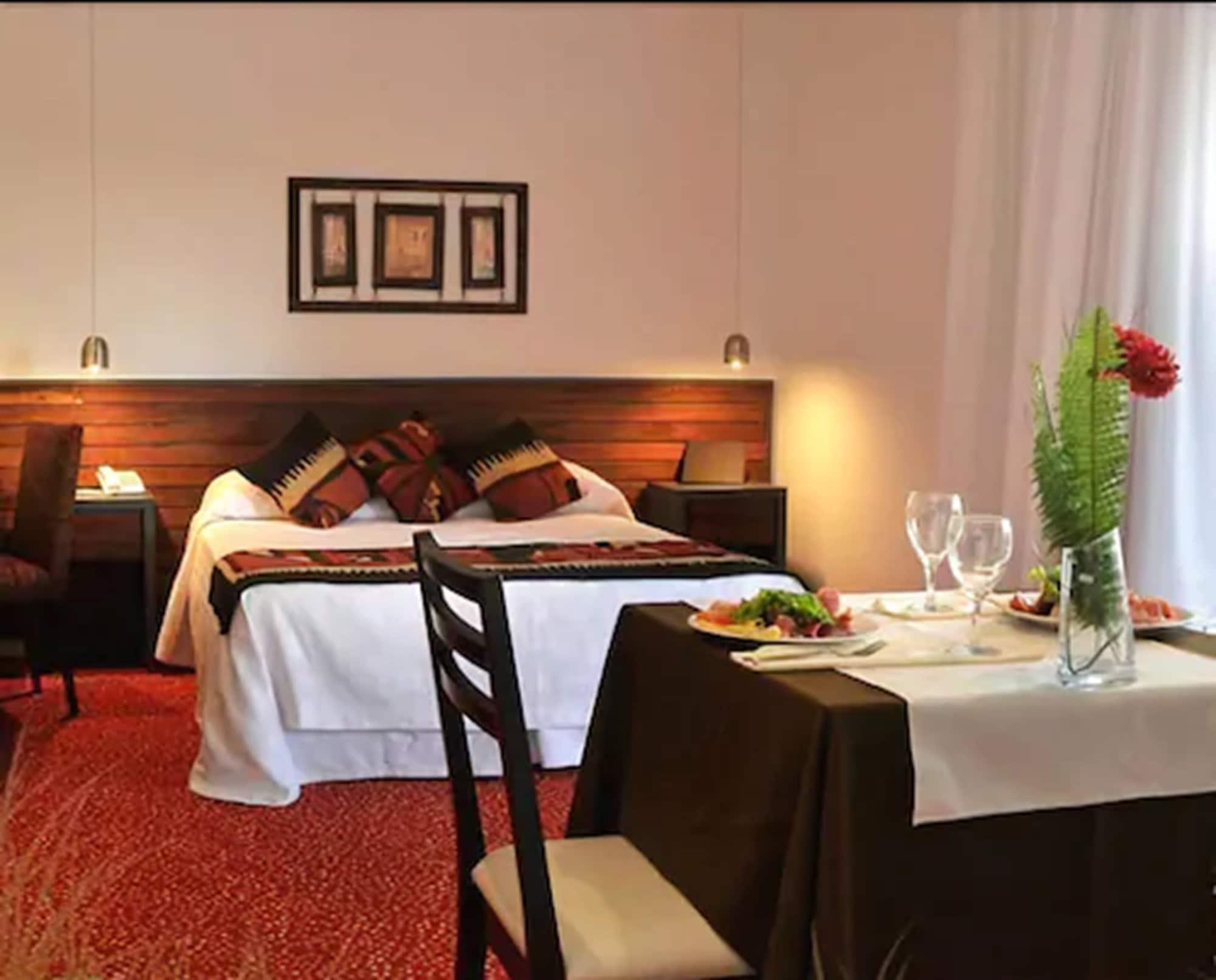 Gran Tourbillon & Apartahotel 4*
