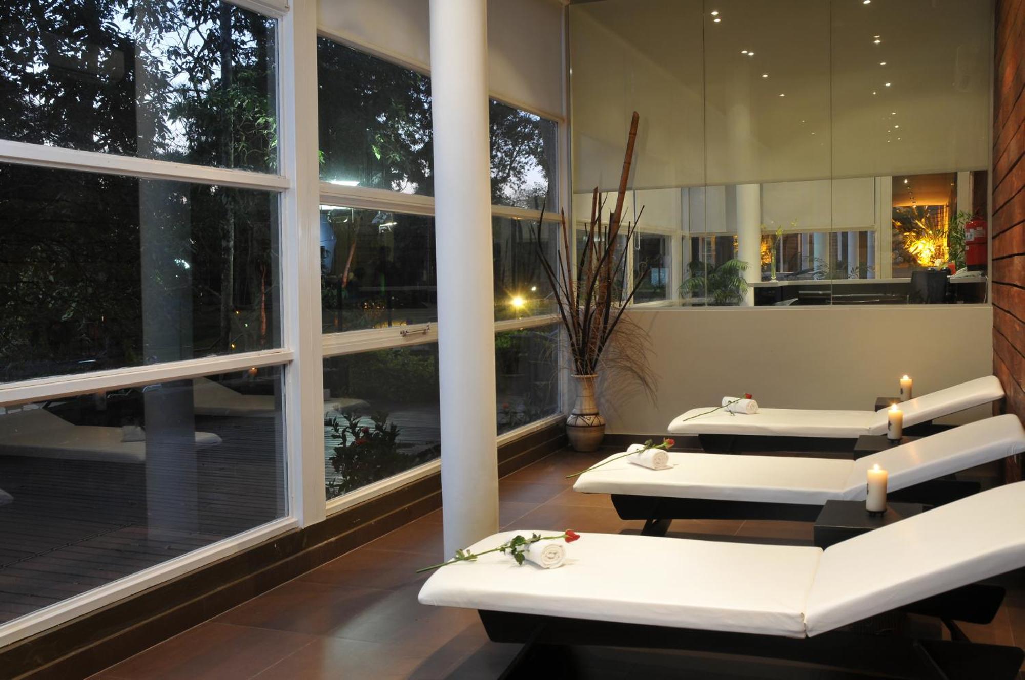 Apartahotel Gran Tourbillon & Puerto Iguazú