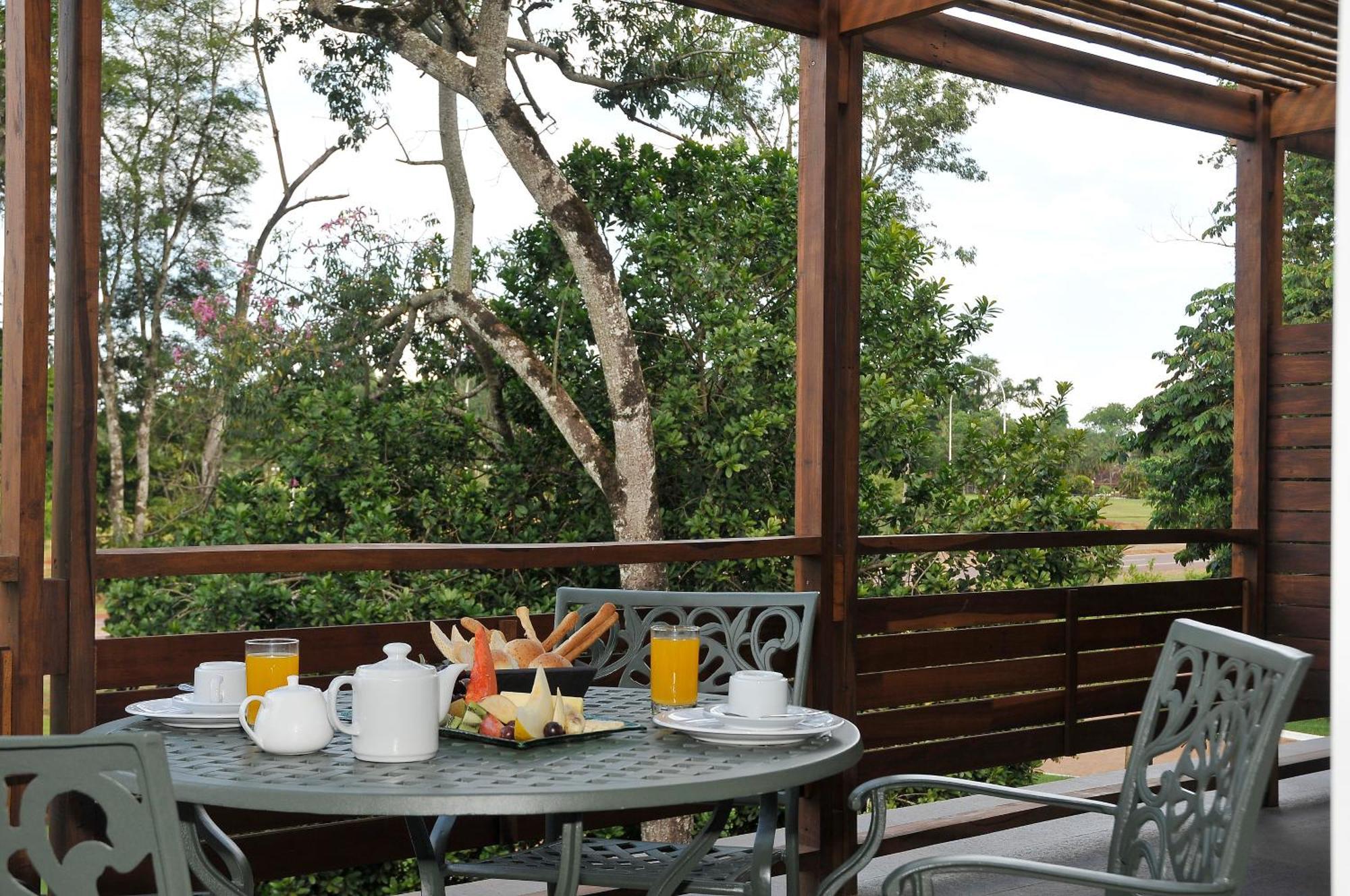 Apartahotel Gran Tourbillon & Puerto Iguazú